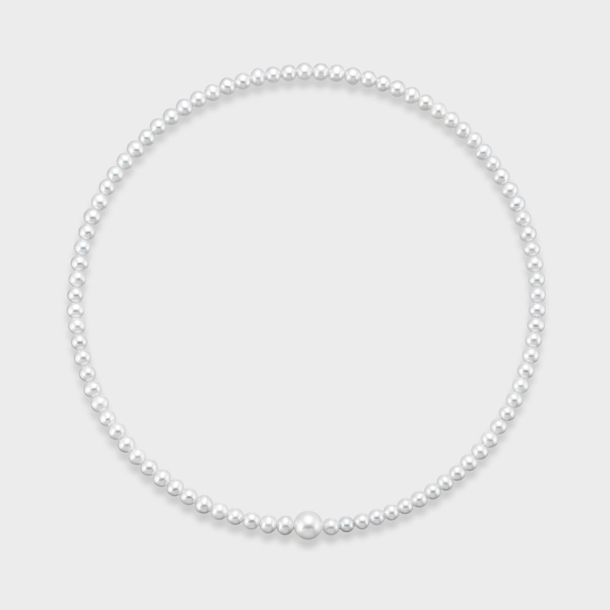 ELLA Pearl Choker turned to show the accent pearl