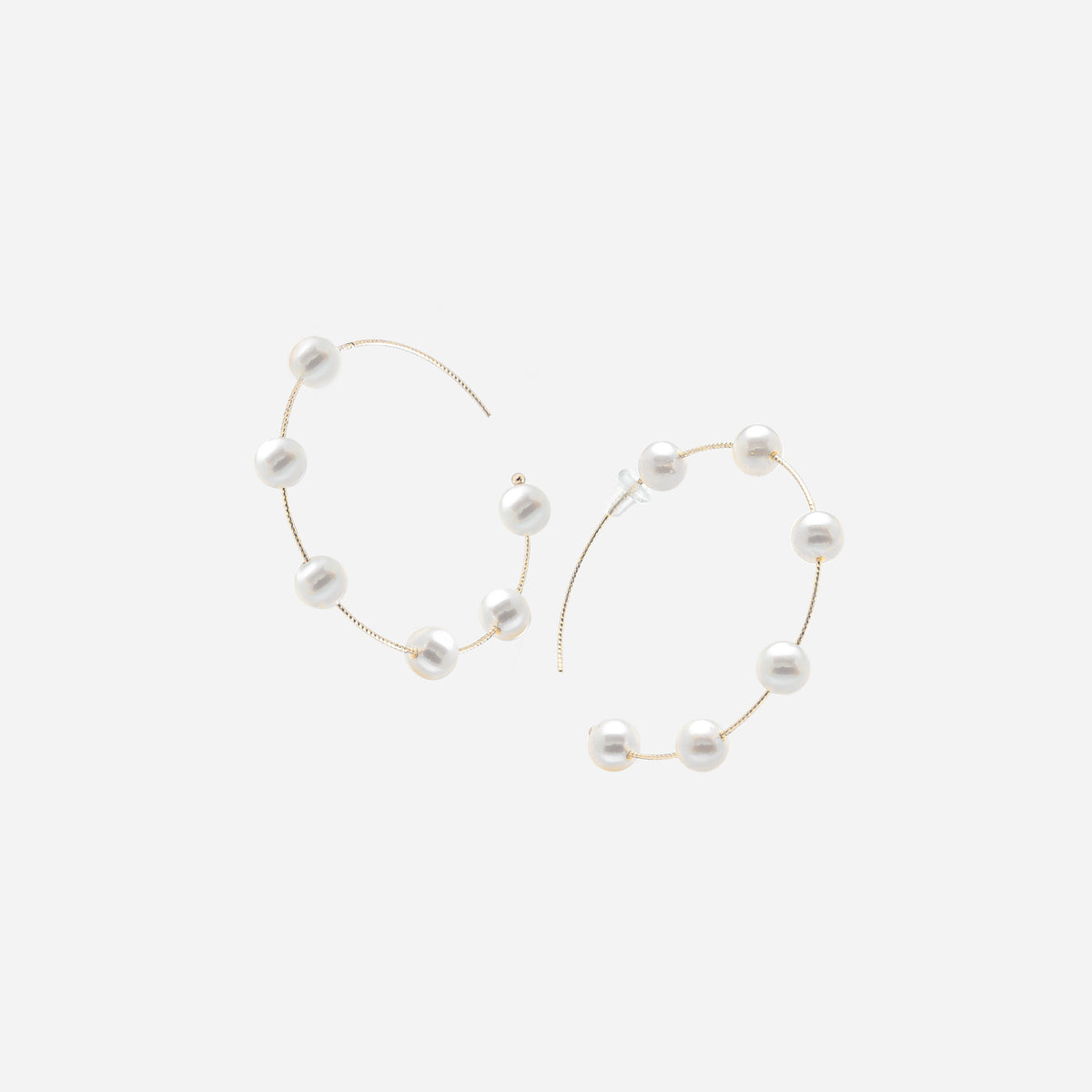 Dot Pearl Hoop Pierce, angled view