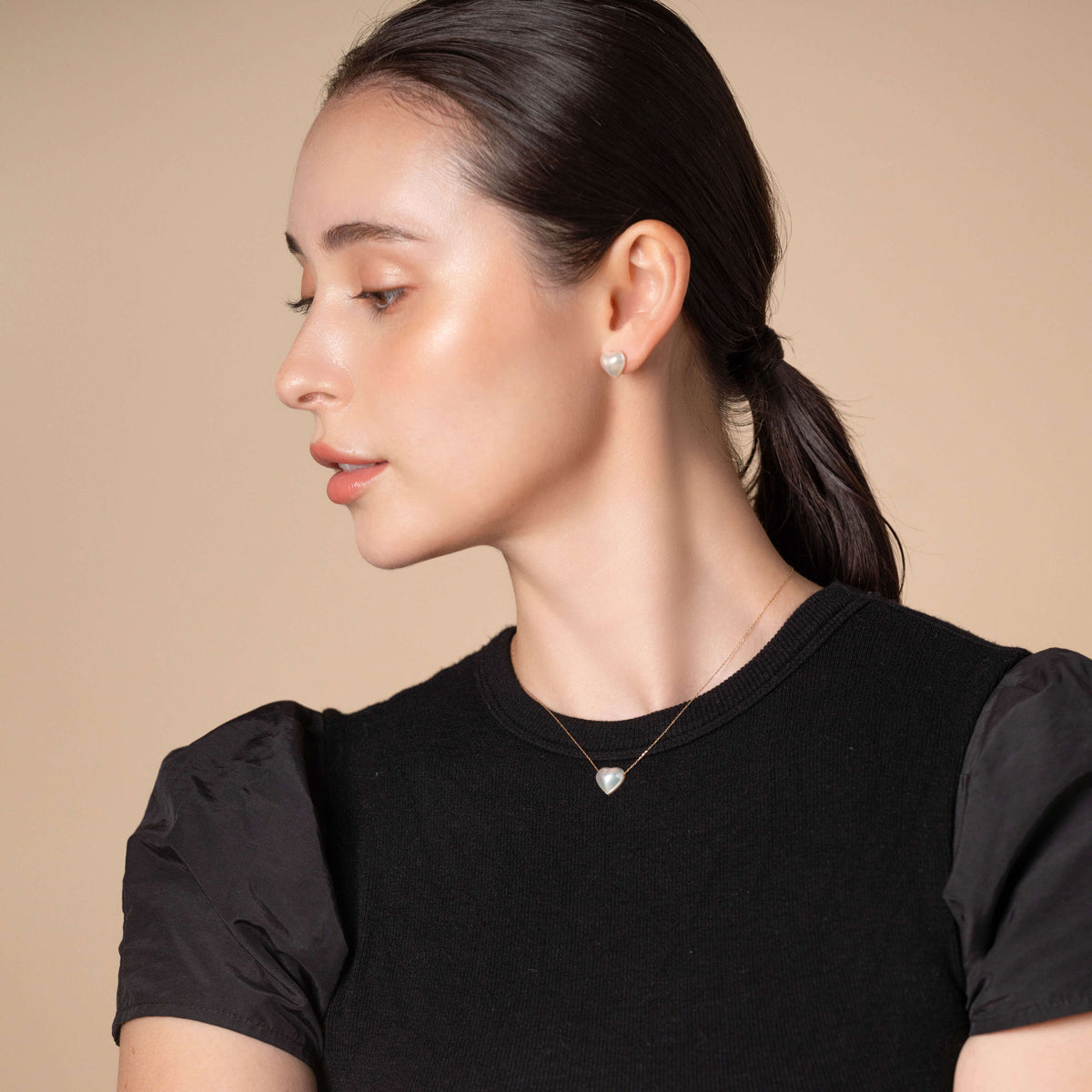 Heart Pearl Chain Necklace worn with a black top