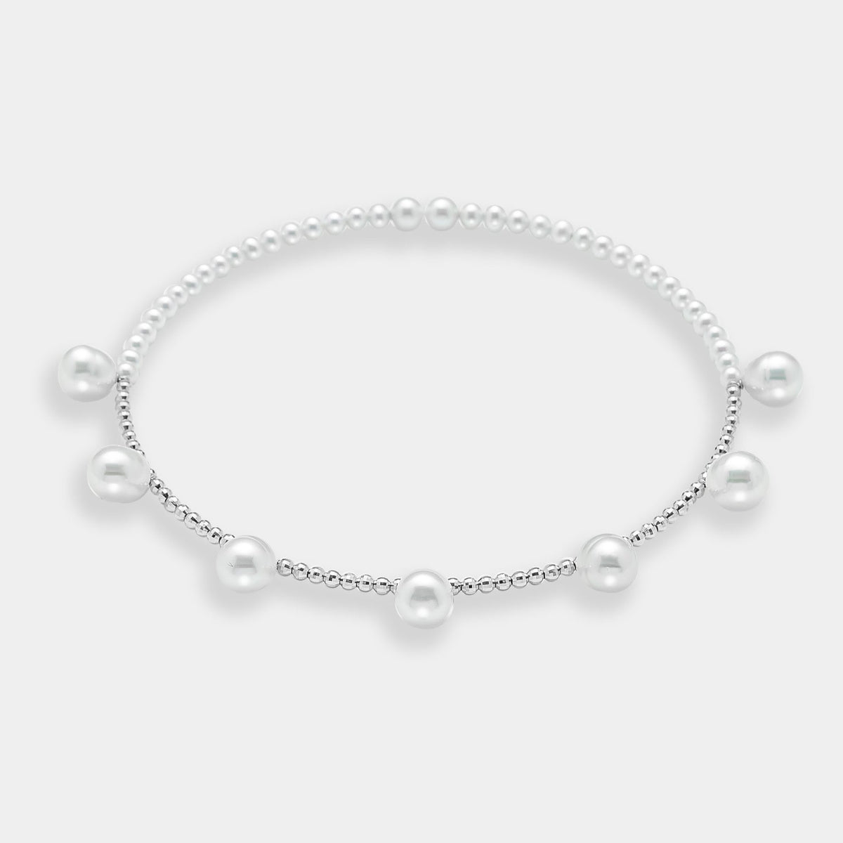 Pearl Dot White Gold Choker, angled view