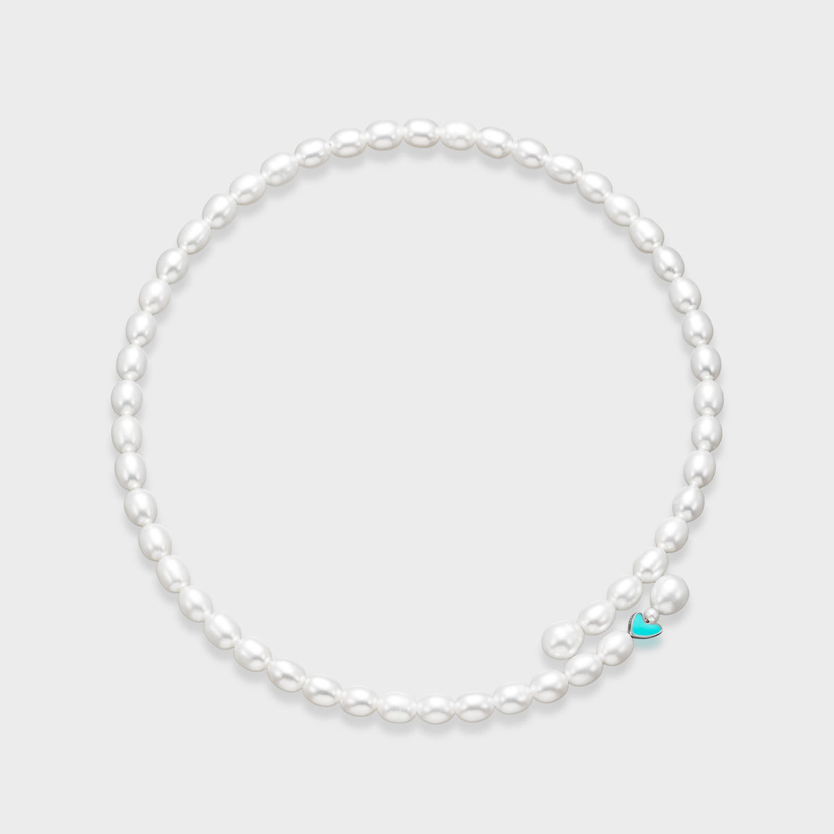 Blue Enamel Pearl Choker turned to show the heart at the side
