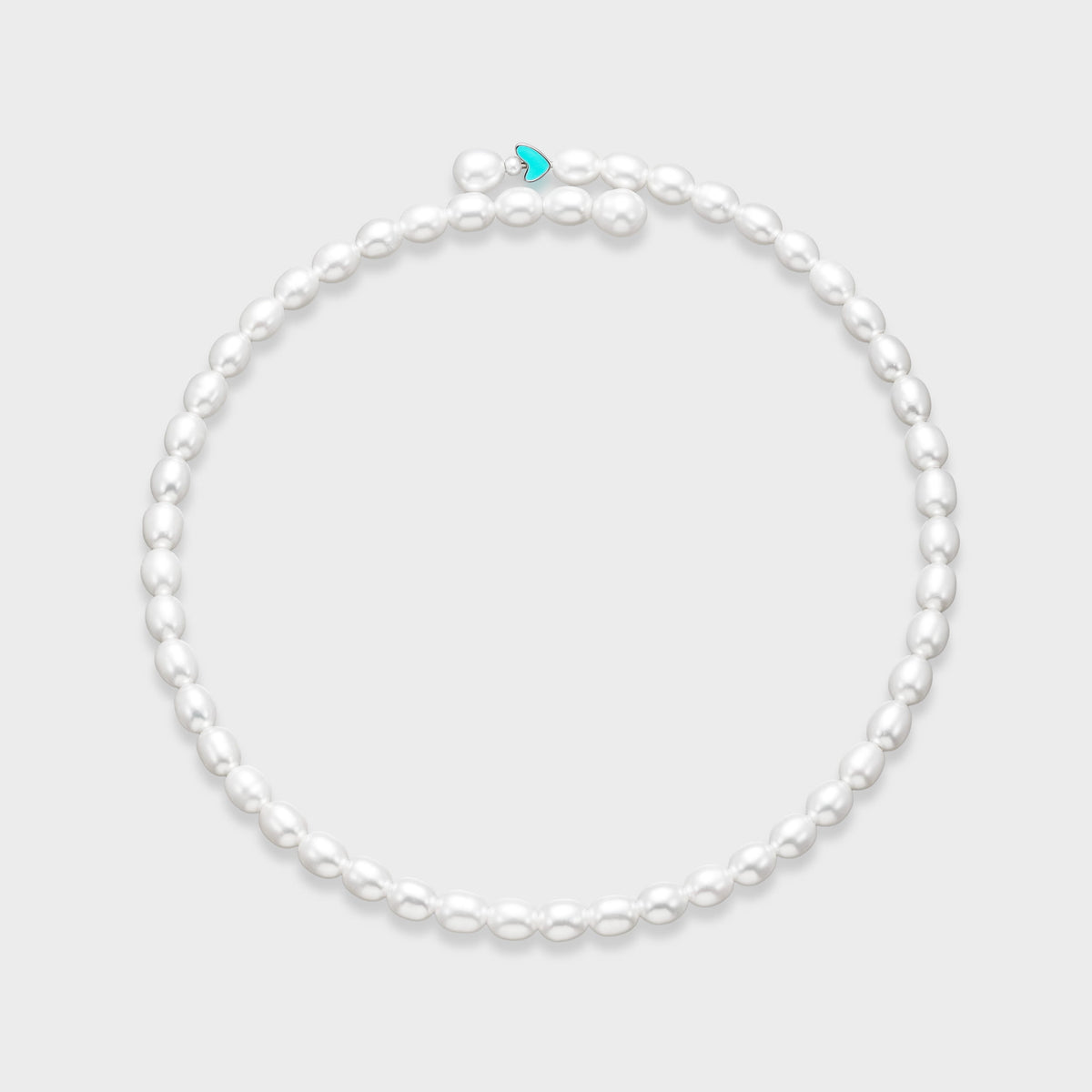 Blue Enamel Pearl Choker turned to show the heart at the back