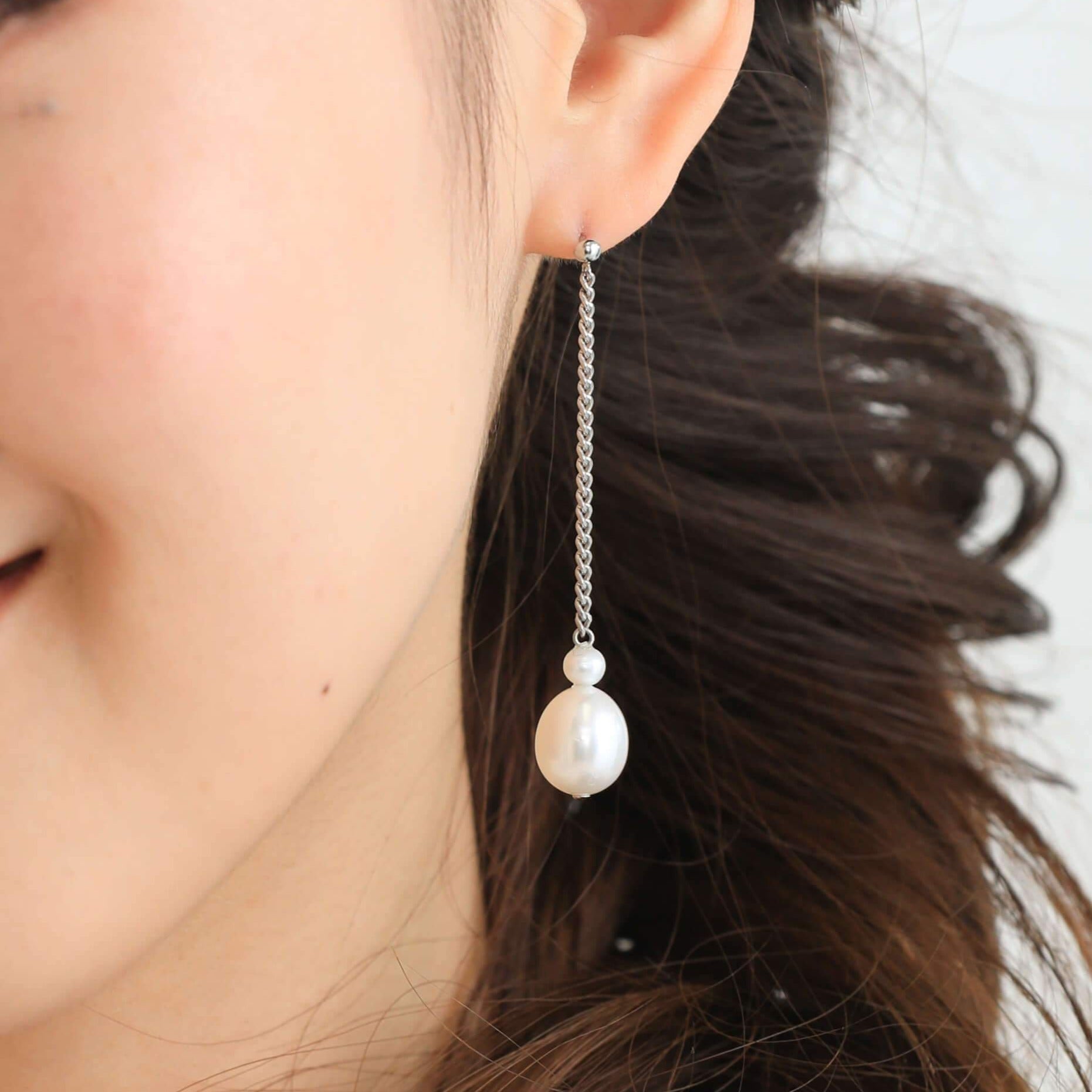 White Gold Chain with Oval and Round White Pearl Earring Close up